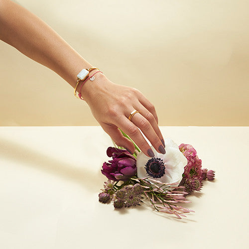 Photo Booth - Moonstone